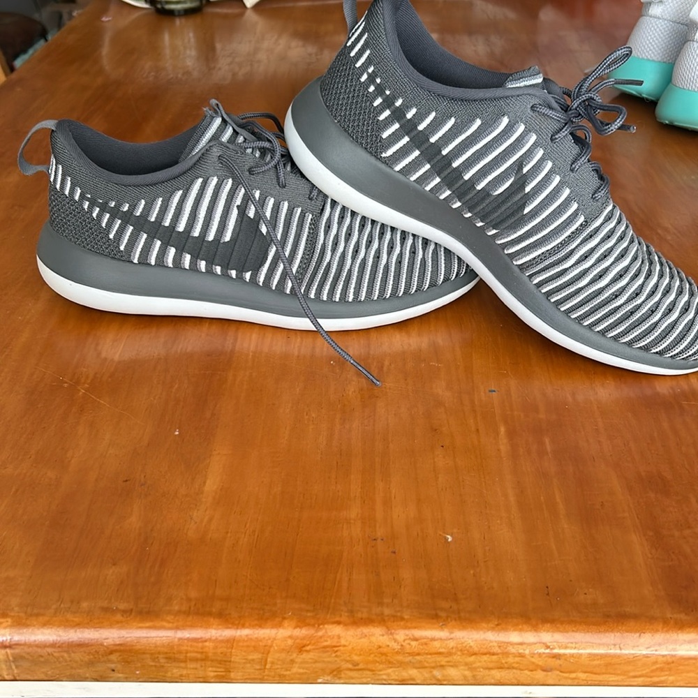 Nike shoes